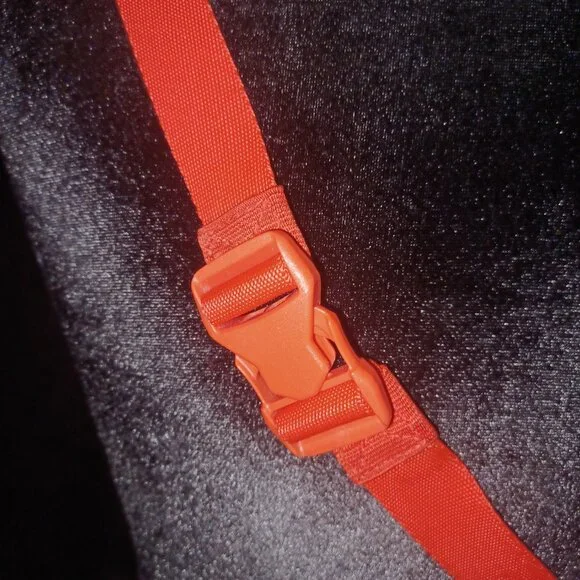 Adidas Originals White Waist Bag with Red Strap & Stripes - Picture 6 of 6